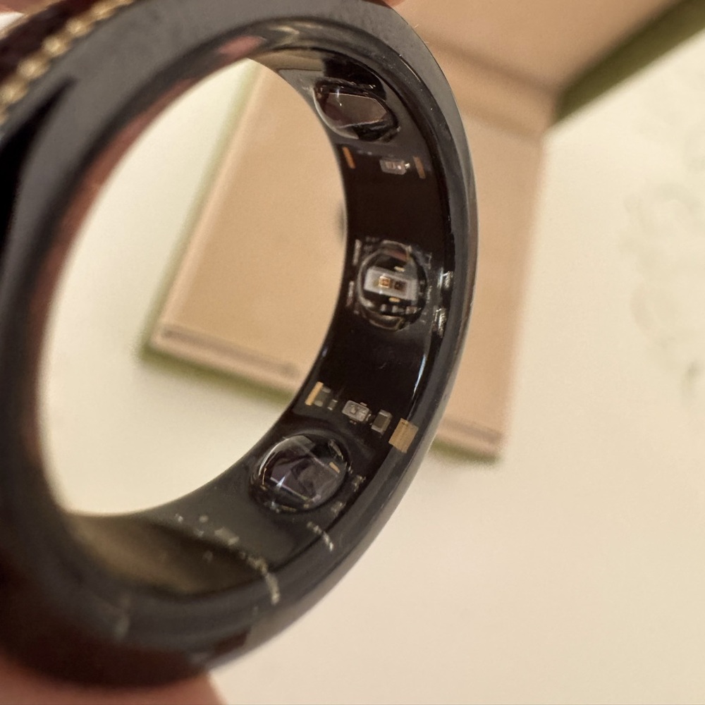 GUCCI Oura Ring Black Gold Design US Size 10 Authentic Fashion Jewelry Health - Picture 4 of 12